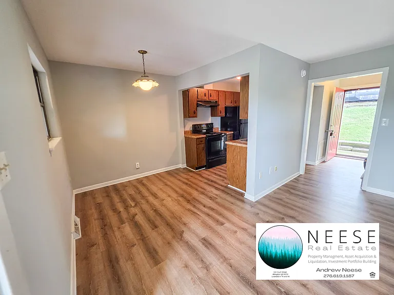 110 Ivy Ln #10 — Photo 8