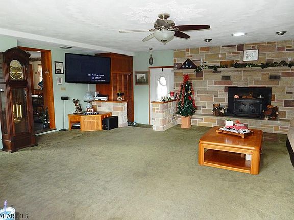 4th image of 120 Parkview Dr