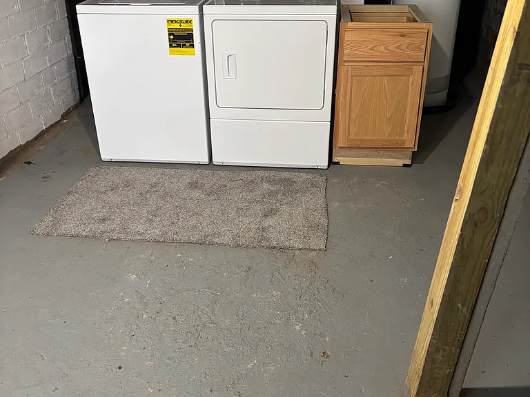 910 Hill St — Photo 18