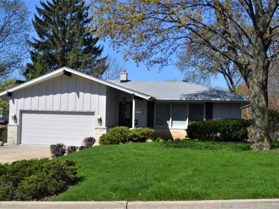 1st image of 2369 N 115th St