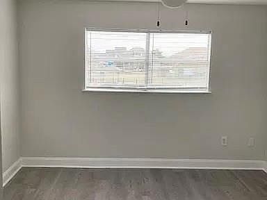 4th image of 4754 Pontchartrain Dr