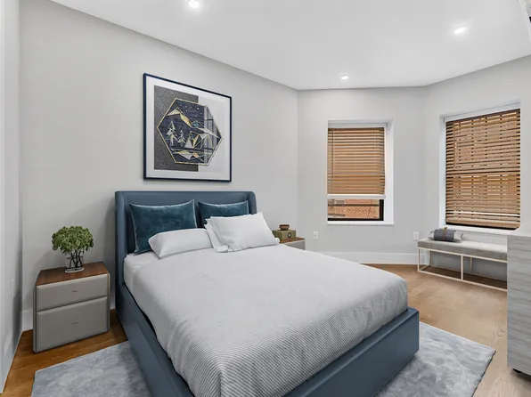 153 East 26th Street image 3 of 5