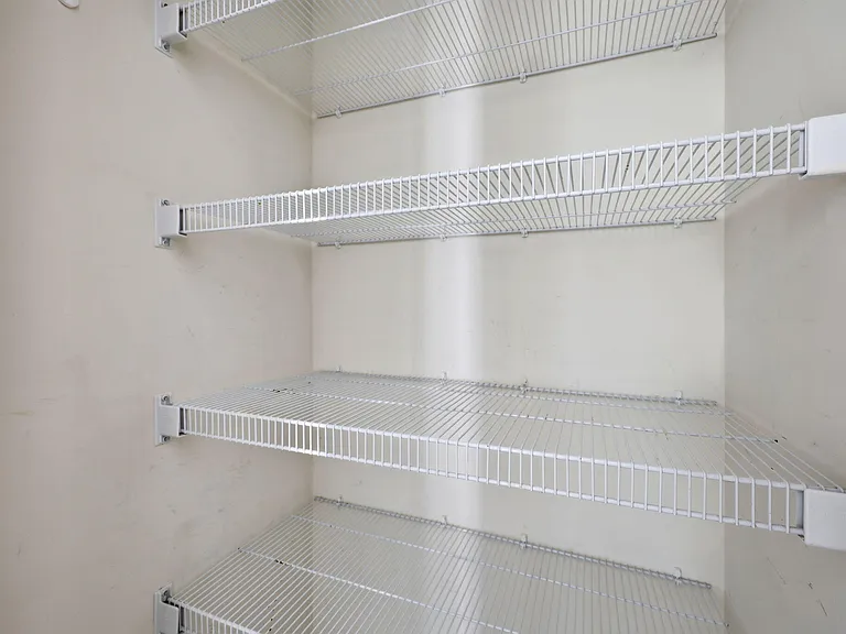 221 Irving Way — Photo 32