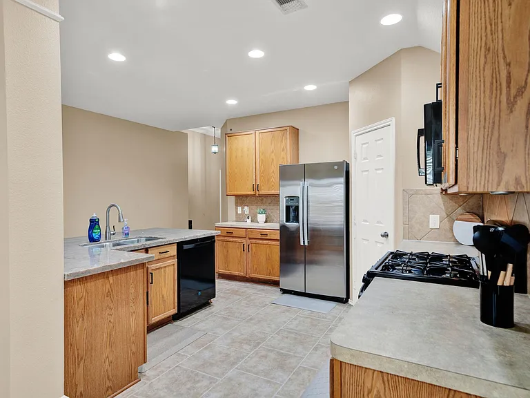 Darby Brook Dr — Photo 3