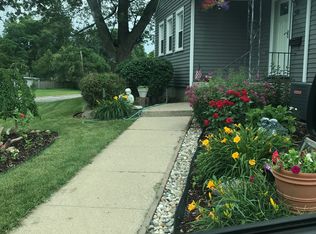 50 Circle Dr, Battle Creek, MI 49015