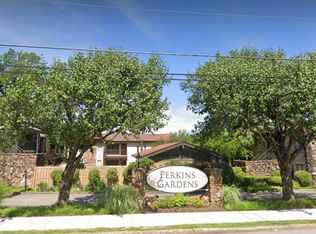 417 S Perkins Rd, Memphis, TN 38117