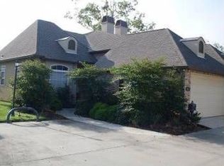 2021 Lac Cache, Baton Rouge, LA 70816