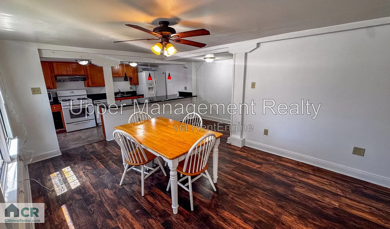 3 bed, 3.0 bath, $2,500 — Photo 2