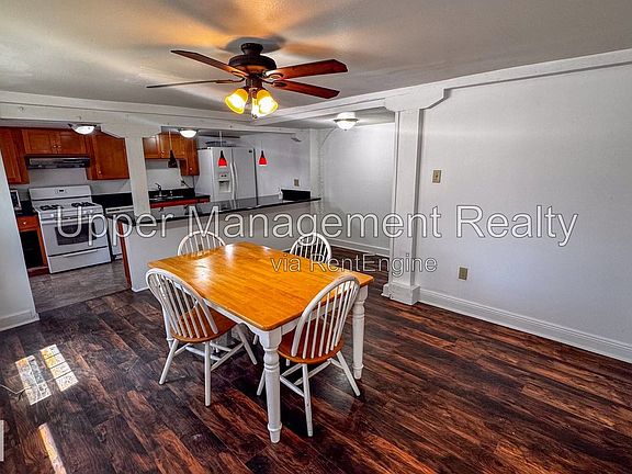 2nd image of 1601 Broadway St
