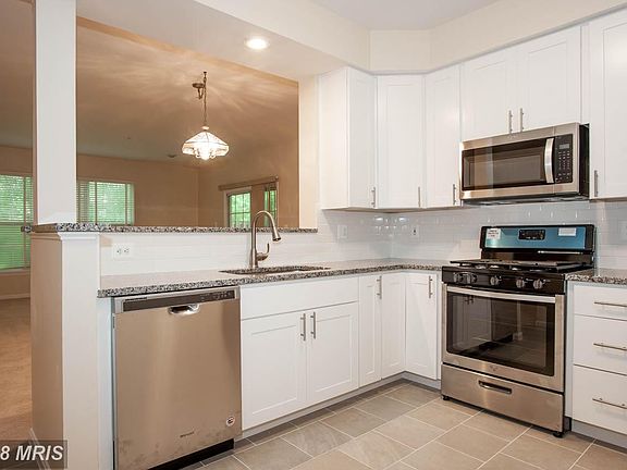 5th image of 7710 Haynes Point Way #10B