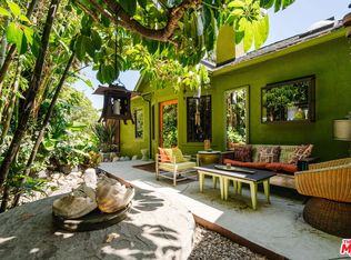 1630 Champlain Ter, Los Angeles, CA 90026