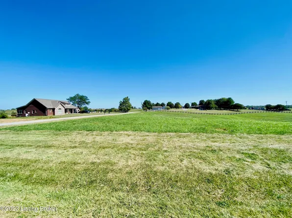 11 Nancy Hanks Dr, Springfield, KY 40069