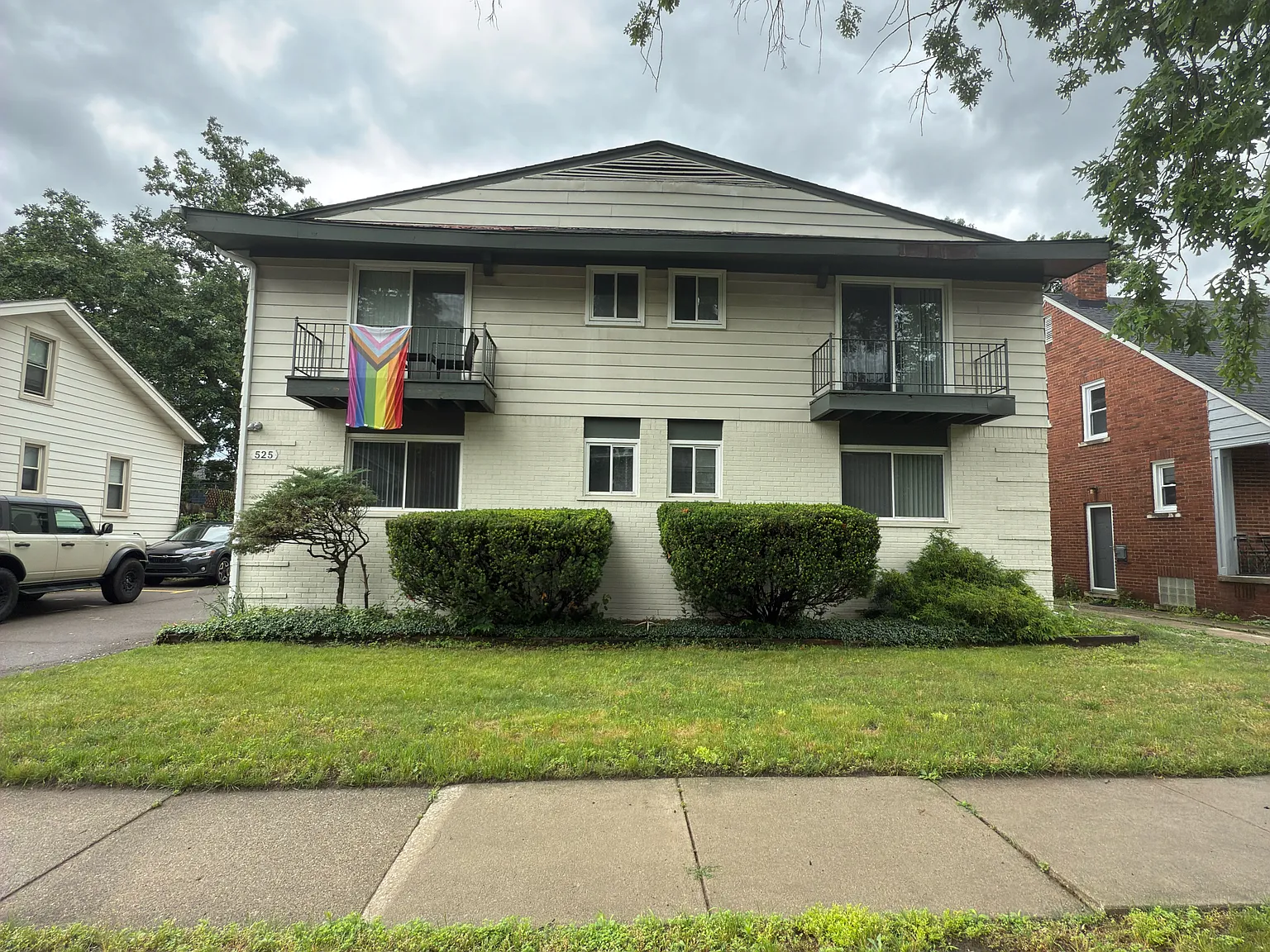 1 bed, 700 sqft, $1,070 — Photo 1
