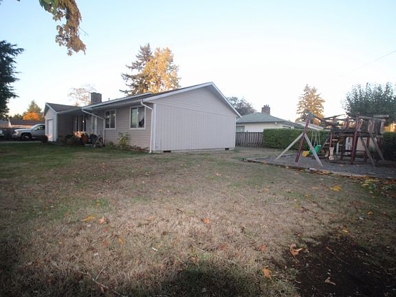 2nd image of 12015 Alaska St S