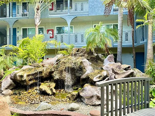 Coast Apartments — Photo 38