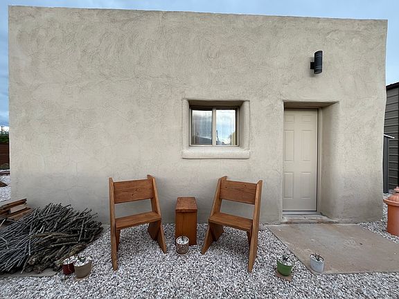5th image of 375 W President St #375