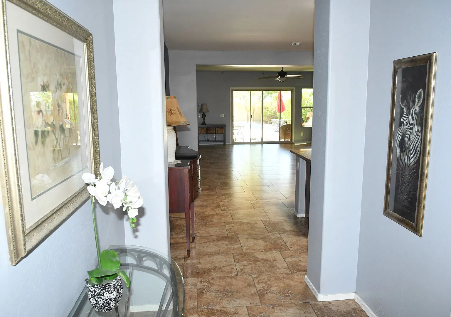 Ideal 3 Br + Den 2 Ba 2 Cg Home with Solar Near Northern and Loop 303 in Waddell — Photo 3