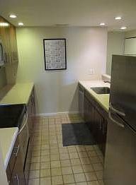 4th image of 310-12 Catharine St #E