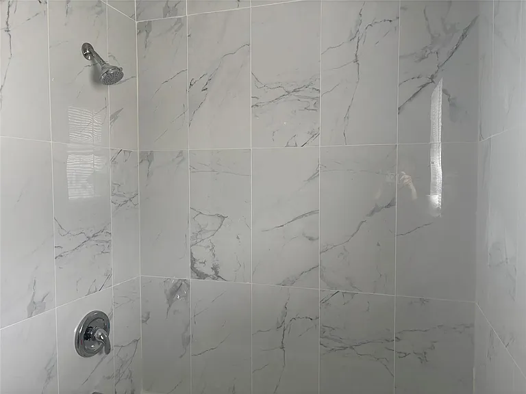 402 Oak Harbor Dr — Photo 24