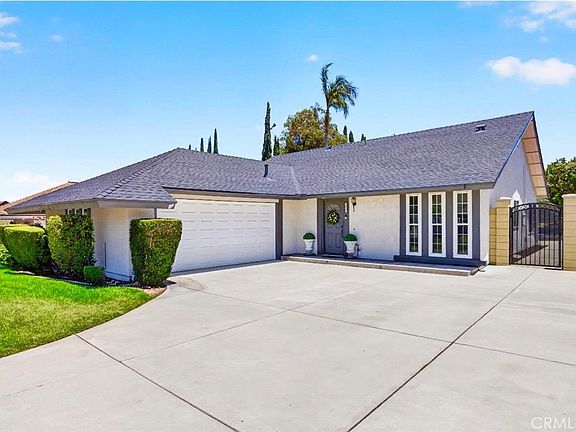 2nd image of 14811 Rolling Ridge Dr