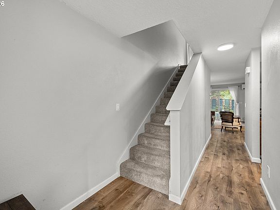 5th image of 5563 SW Multnomah Blvd