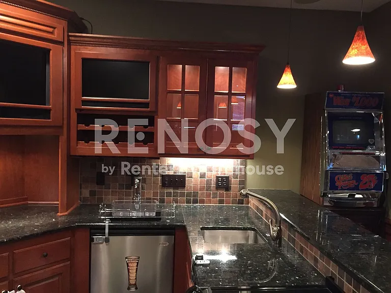 2470 Arnold Palmer Dr — Photo 6