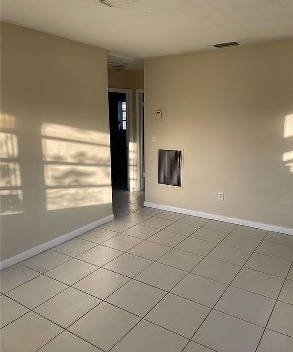 1st image of 4117 SW 24th St