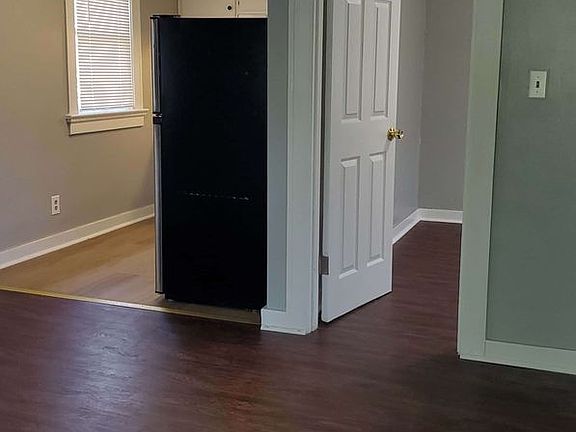 2nd image of 2235 W Schantz Ave #4