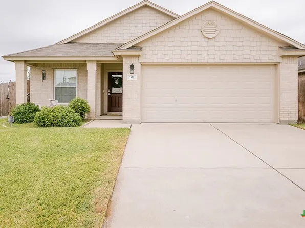 102 Carlsbad Dr, Victoria, TX 77904