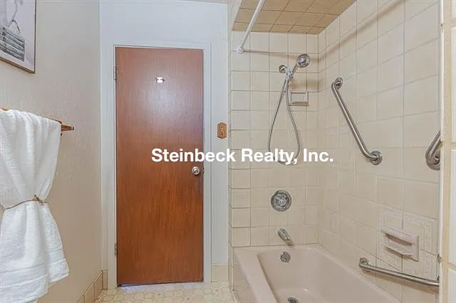 1125 Kimball Ave — Photo 14