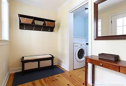 2nd image of 27 Browns Ln