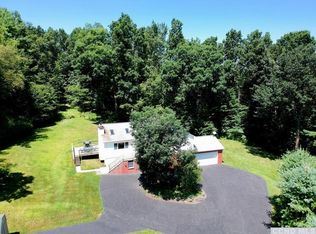 849 Red Mill Rd, Greenville, NY 12083