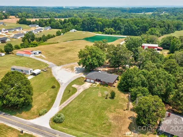 2923 G B Blanton Rd, Shelby, NC 28152