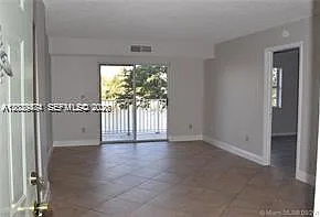 8260 SW 210th St #102 — Photo 2