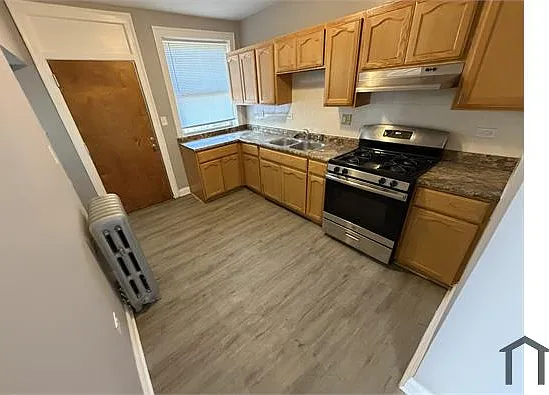 7053 S Yale Ave — Photo 3
