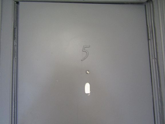 3rd image of 21 1/2 S Court St APT 2