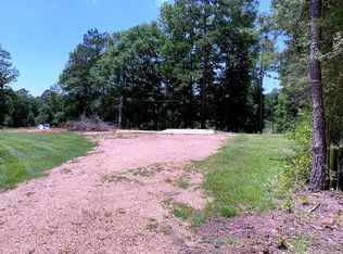 1007 Ernest Thompson Rd, Ruth, MS 39662