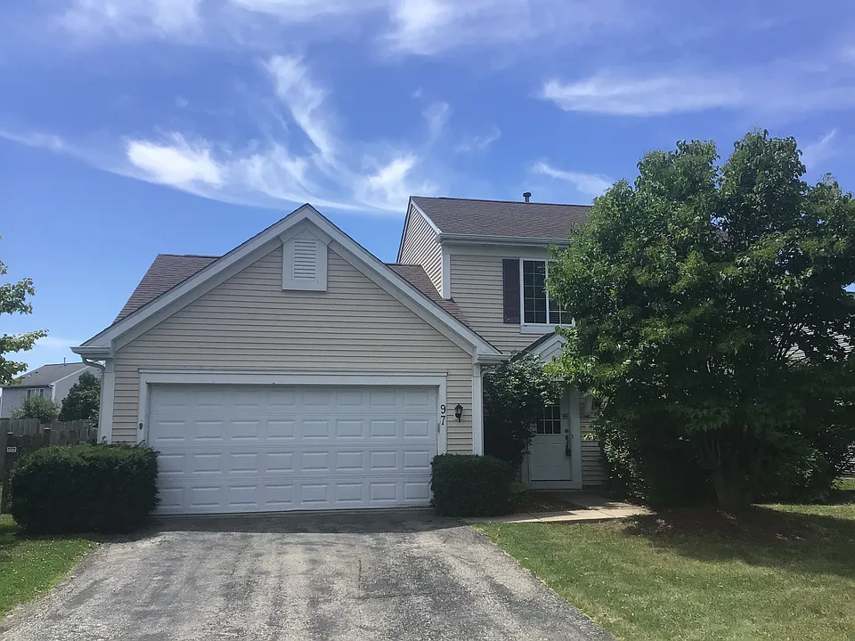 97 Suffolk Ln
