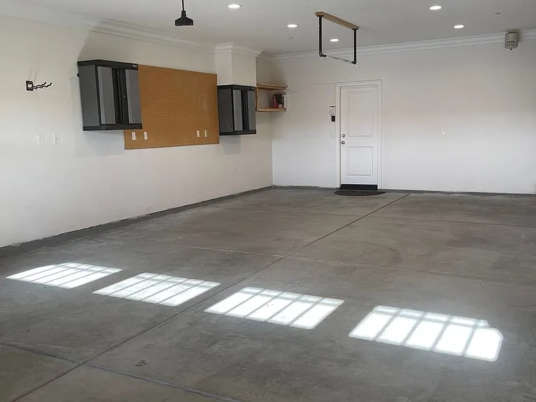 34600 Serdonis St — Photo 38