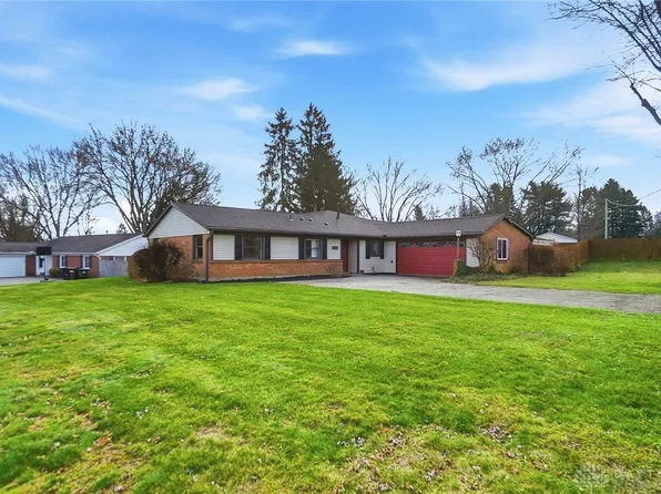 1478 Kensington Dr, Bellbrook, OH 45305
