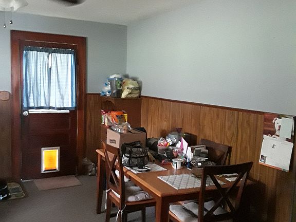 5th image of 385 Greenbrier Cir