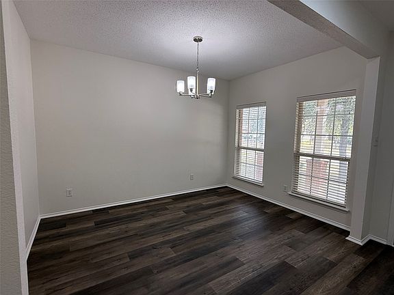 5th image of 1425 Havenrock Dr