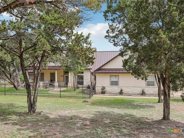 223 Summer Glen Ln, New Braunfels, TX 78132