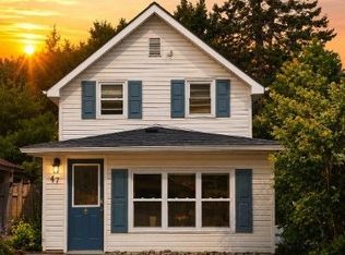 47 Denne Blvd, Newmarket, ON L3Y4H5