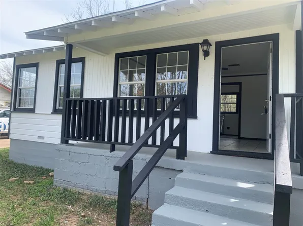 3812 Chickasaw Ave, Fort Worth, TX 76119
