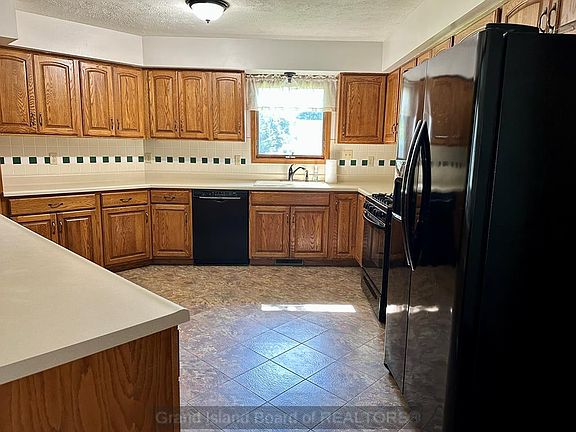 5th image of 4152 Driftwood Dr