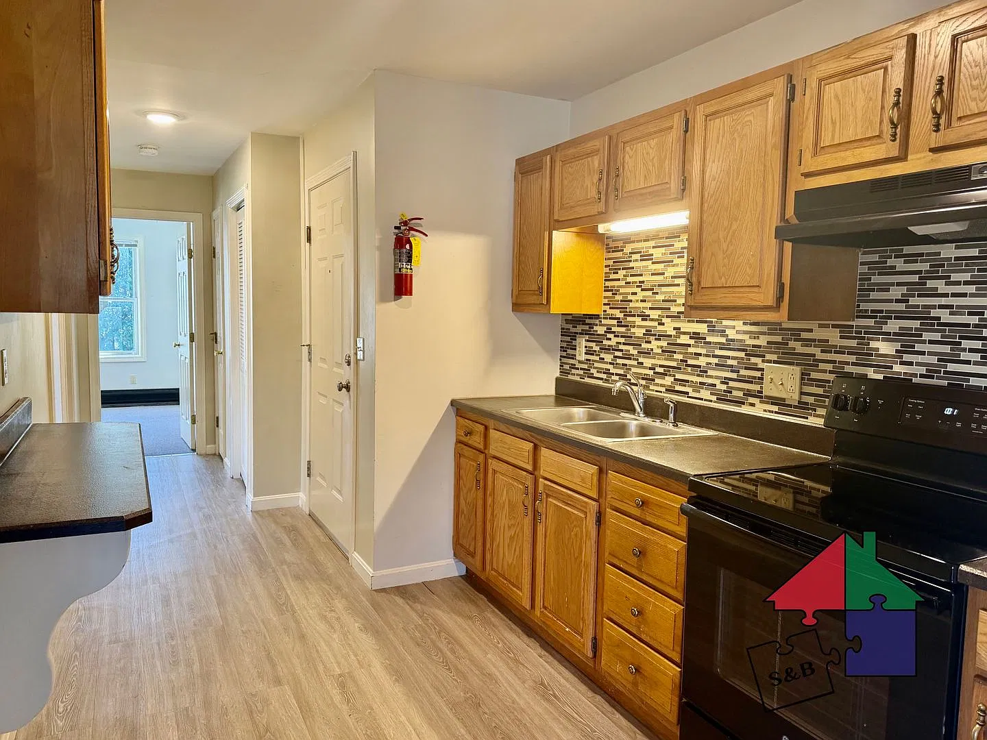 390 South Barre Rd — Photo 4