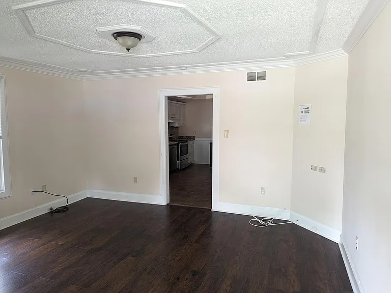 5613 Rock Quarry Rd — Photo 8