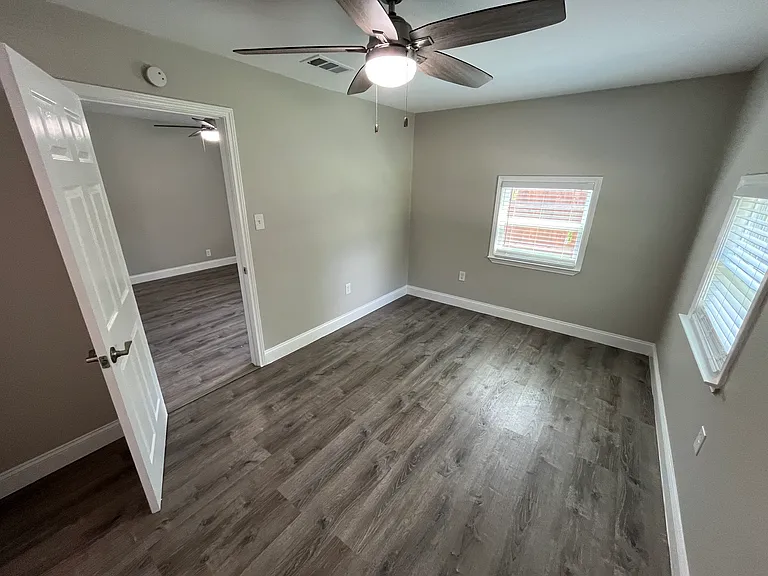 7046 Forney Rd — Photo 16
