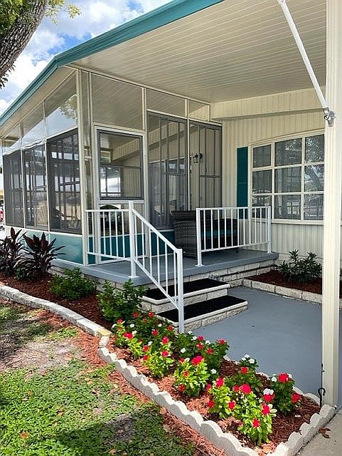 1st image of 6120 Desoto Ave #240